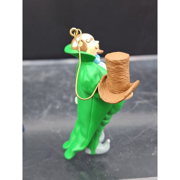 Hallmark Keepsake Ornament | Wizard of Oz Munchkinland Mayor & Coroner 1997 NIB - Picture 5 of 15